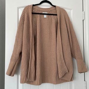 Cream colored cardigan, size M